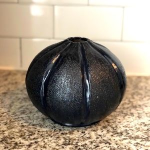 Indigo textured vase